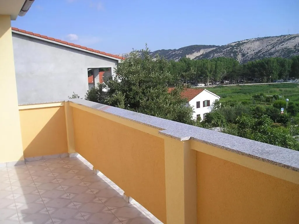 Apartments Rajska Plaza Lopar Croatia